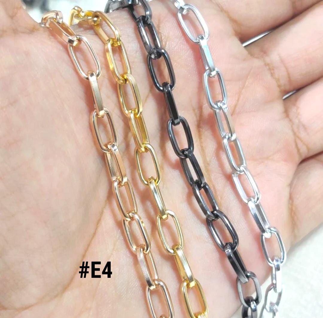 Medium Oval Flat-Link Metal Chain