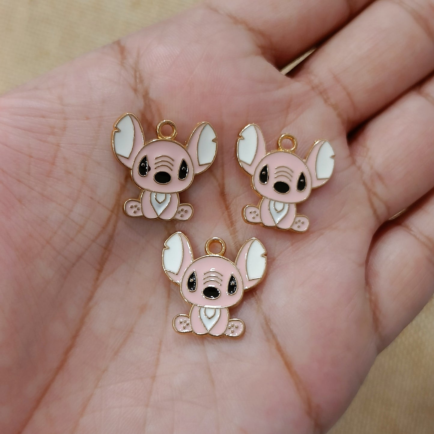 Cute Sitting Stitch Disney Metal Charms