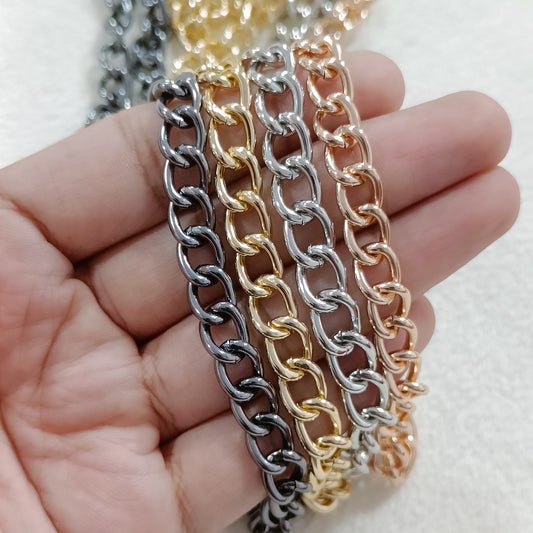 Semi-Chunky Metal Curb Chain