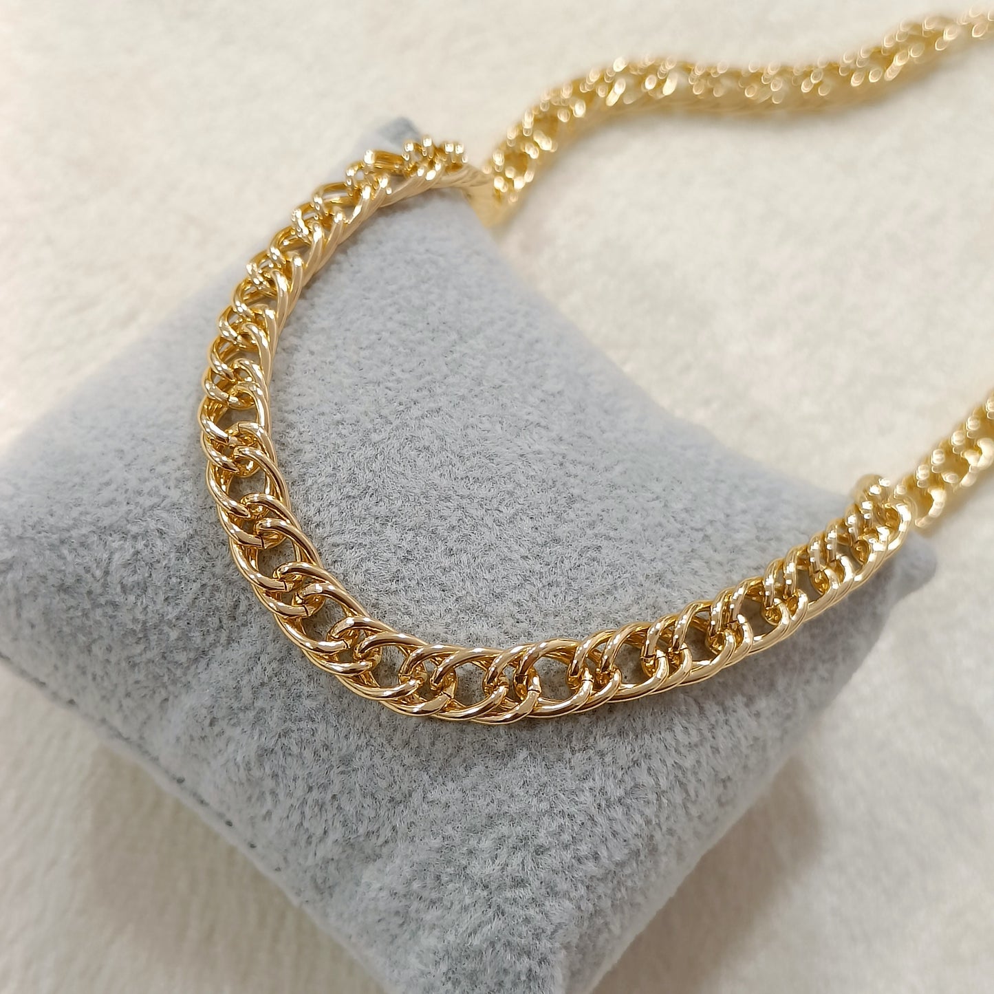 Narrow Double-Link Chain Necklace