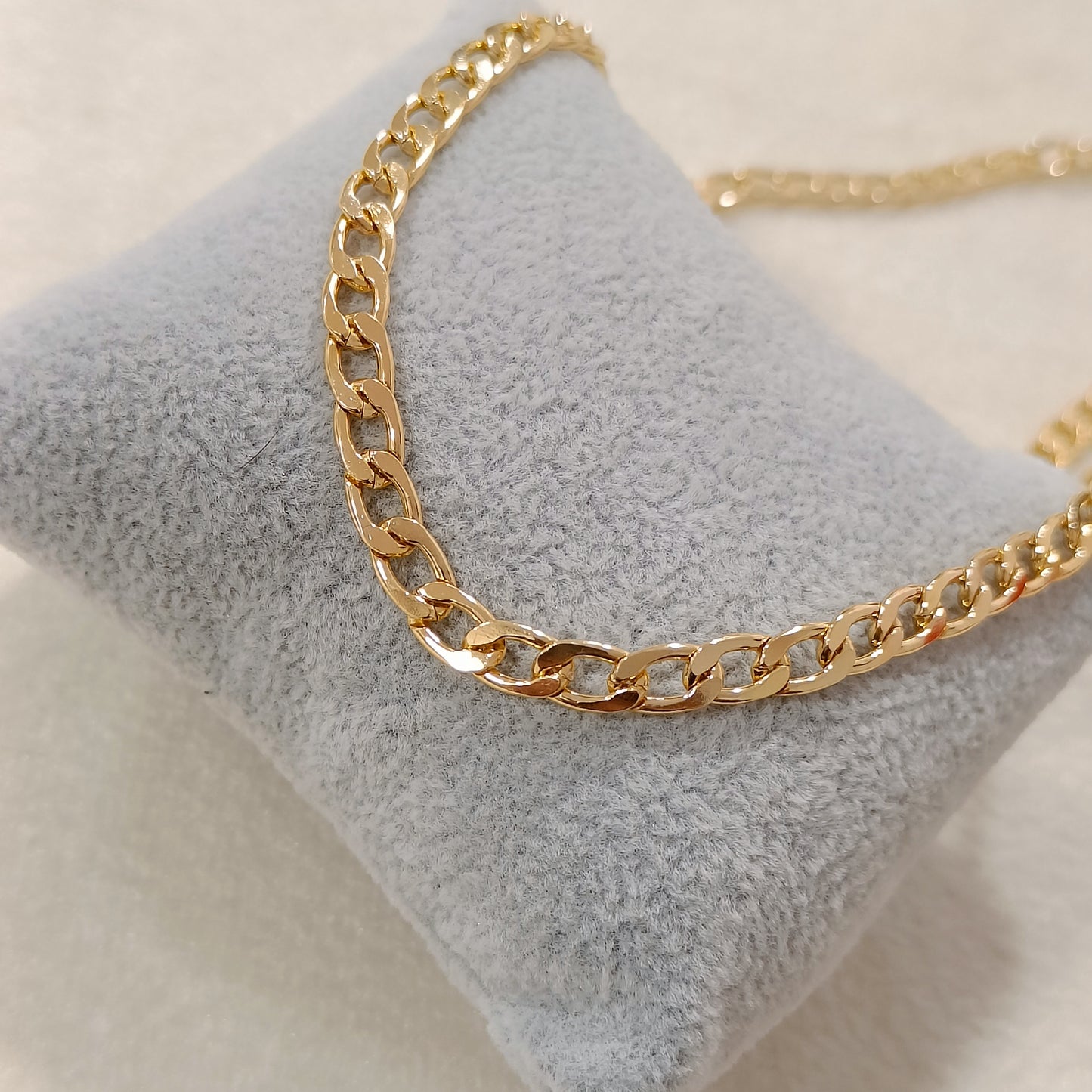 Narrow Flat-Link Curb Chain Necklace