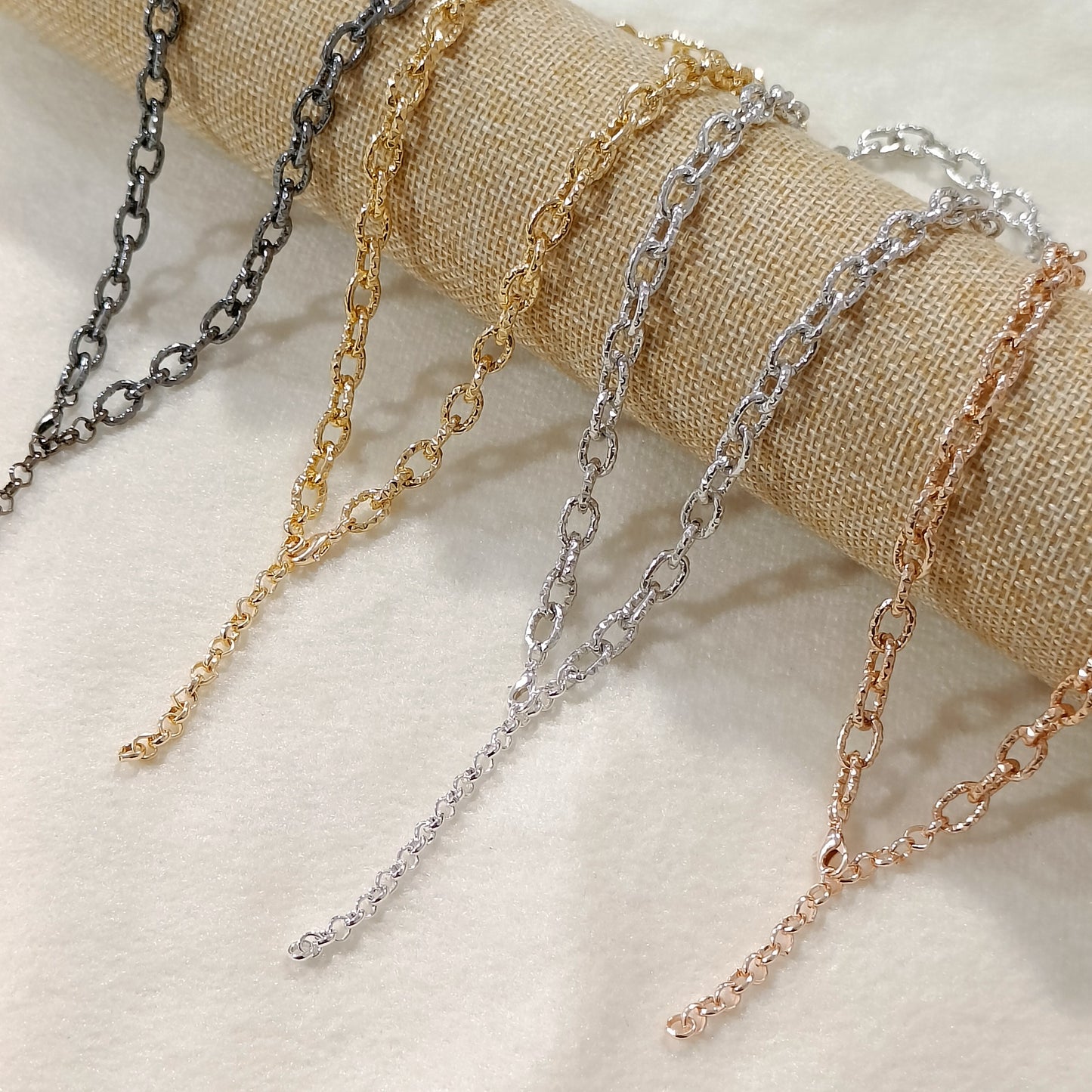 Textured Oval-Link Chain Necklace