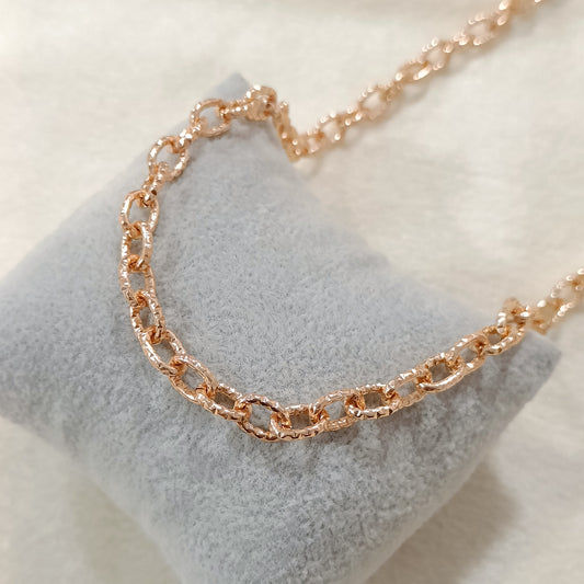 Textured Oval-Link Chain Necklace