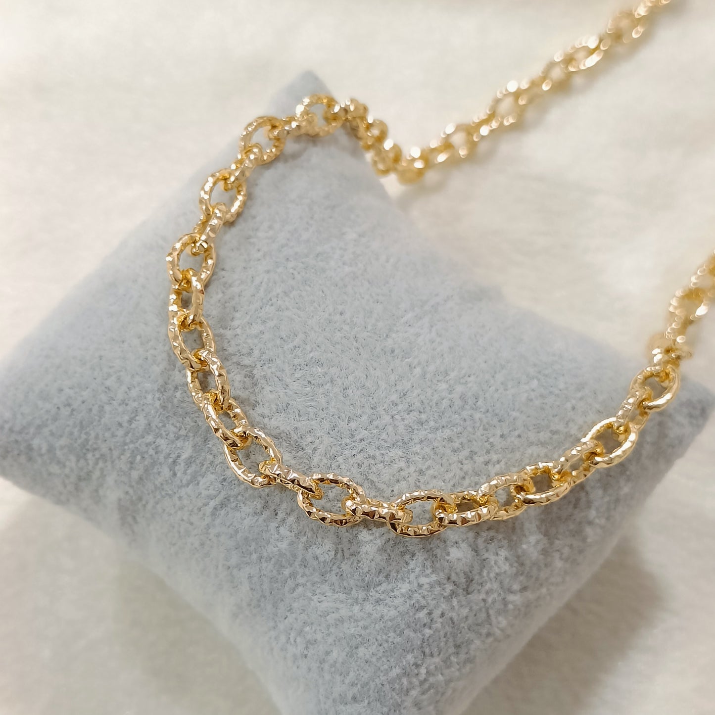 Textured Oval-Link Chain Necklace