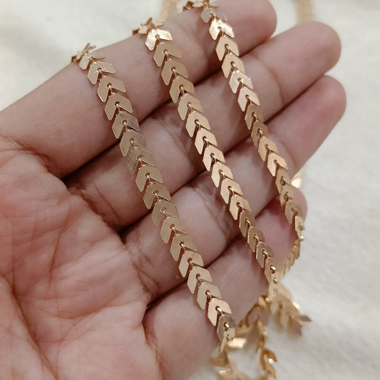 Arrow Link Flat Metal Chain