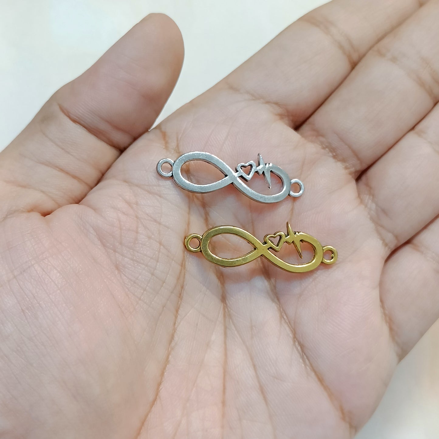 Heartbeat Infinity Connector Charms