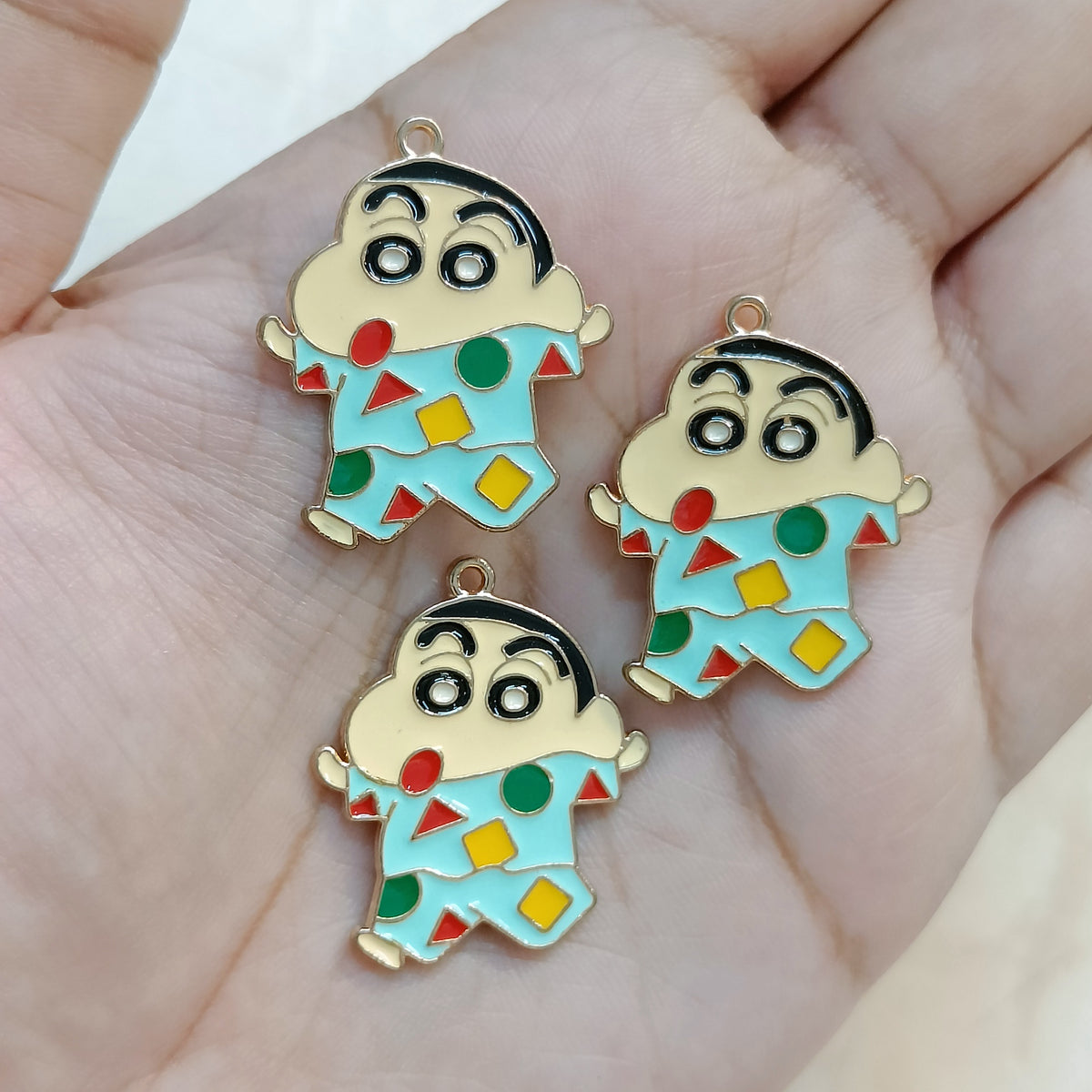 Pyjama Shinchan Metal Charms