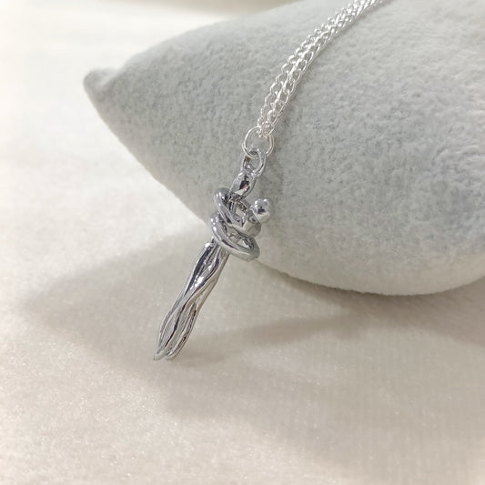 Silver Hugging Couple Pendant Necklace for Men & Women
