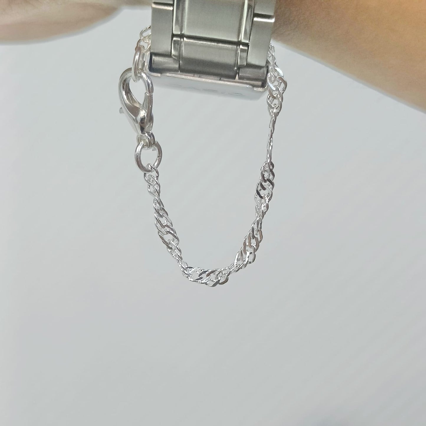 Shiny Twisted Chain Plain Watch Charm