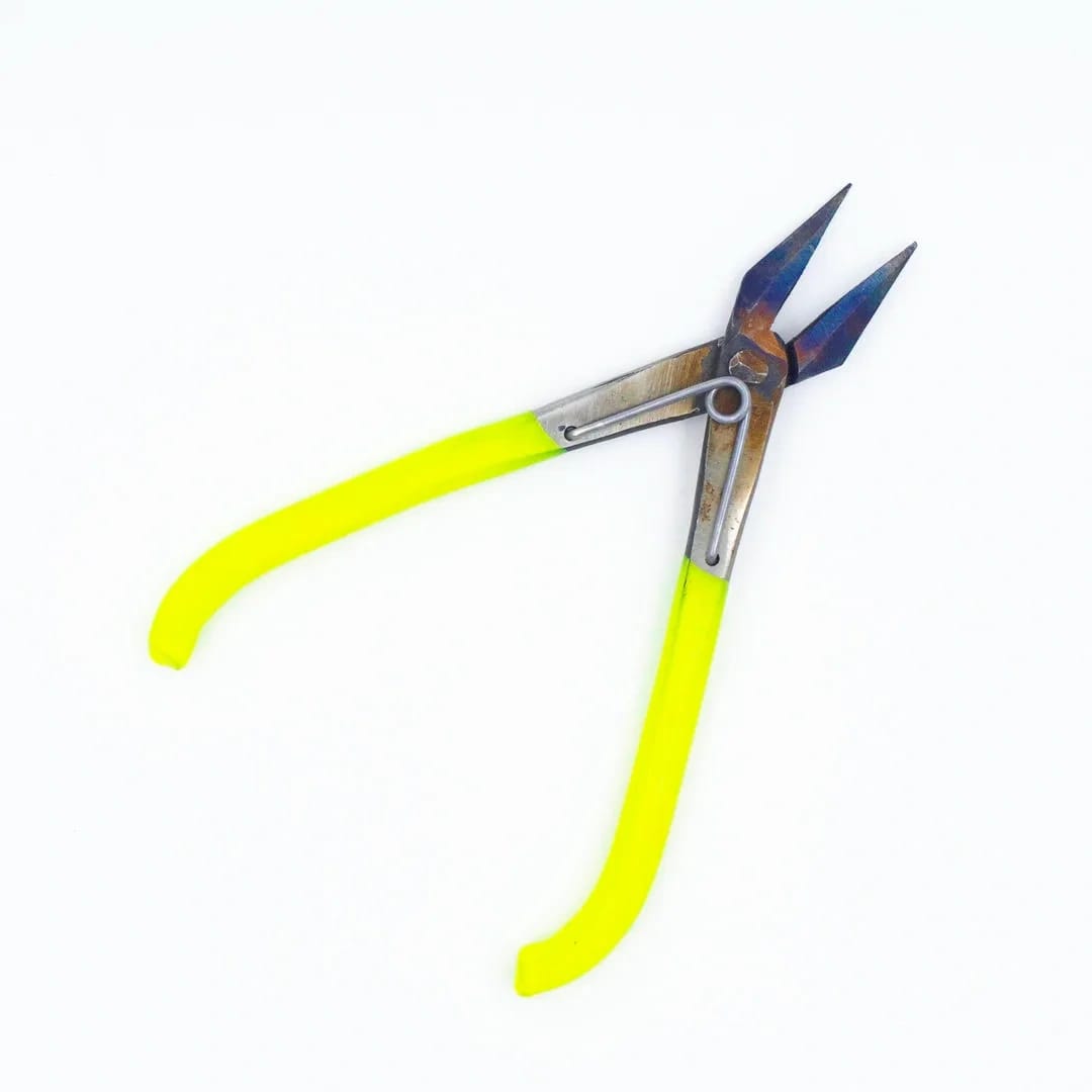 Diagonal-Nose Plier