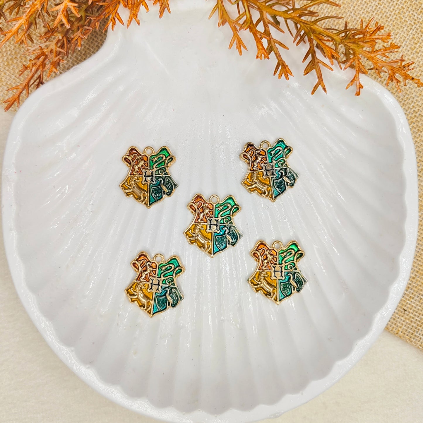 Hogwarts Crest Metal Charms