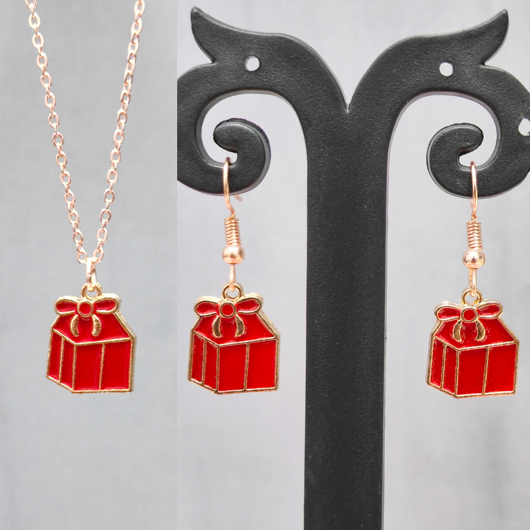 Red Mini Giftbox Rose Golden Christmas Pendant Set (Necklace & Earrings)