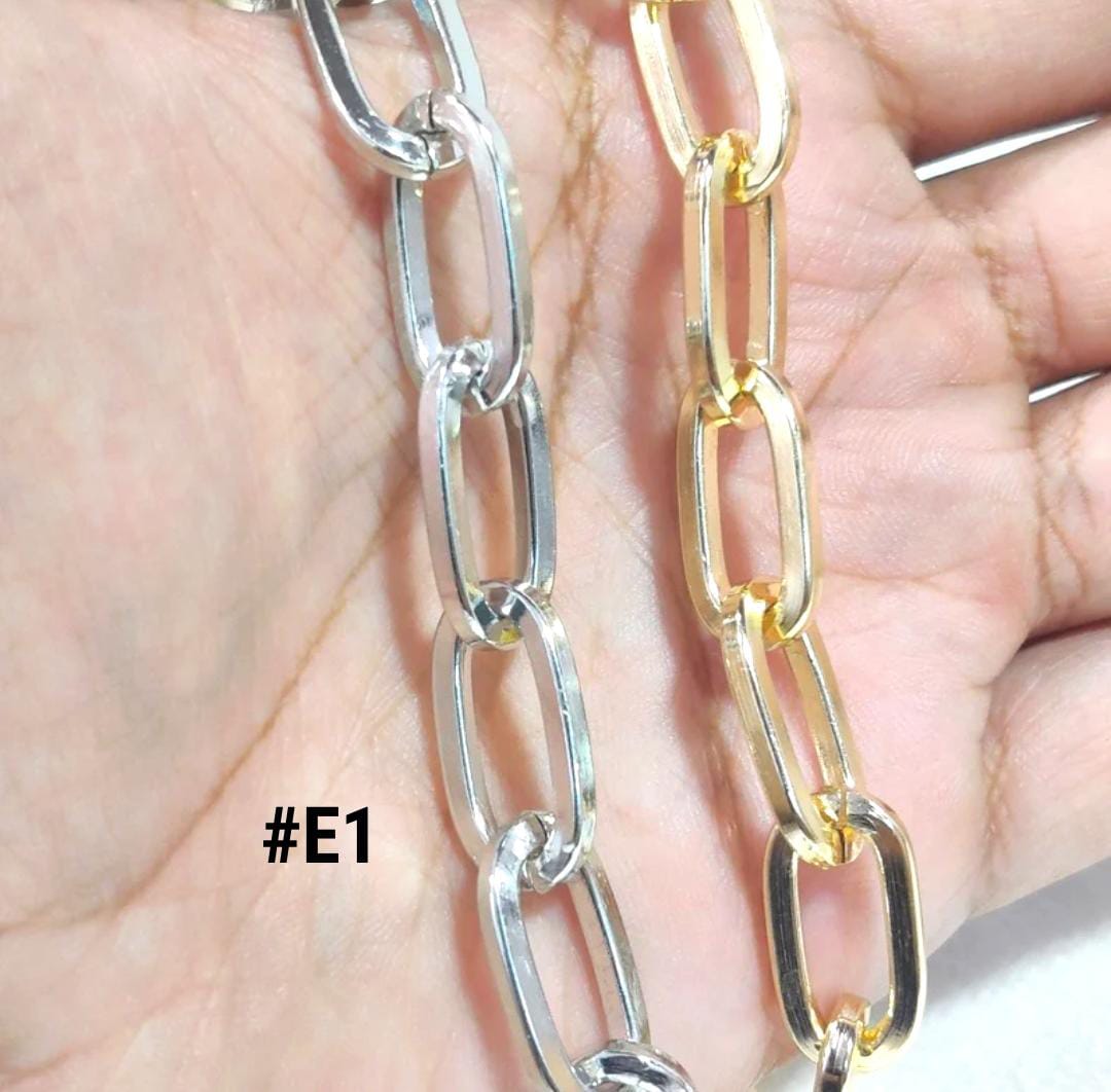 Chunky Oval Flat-Link Chain