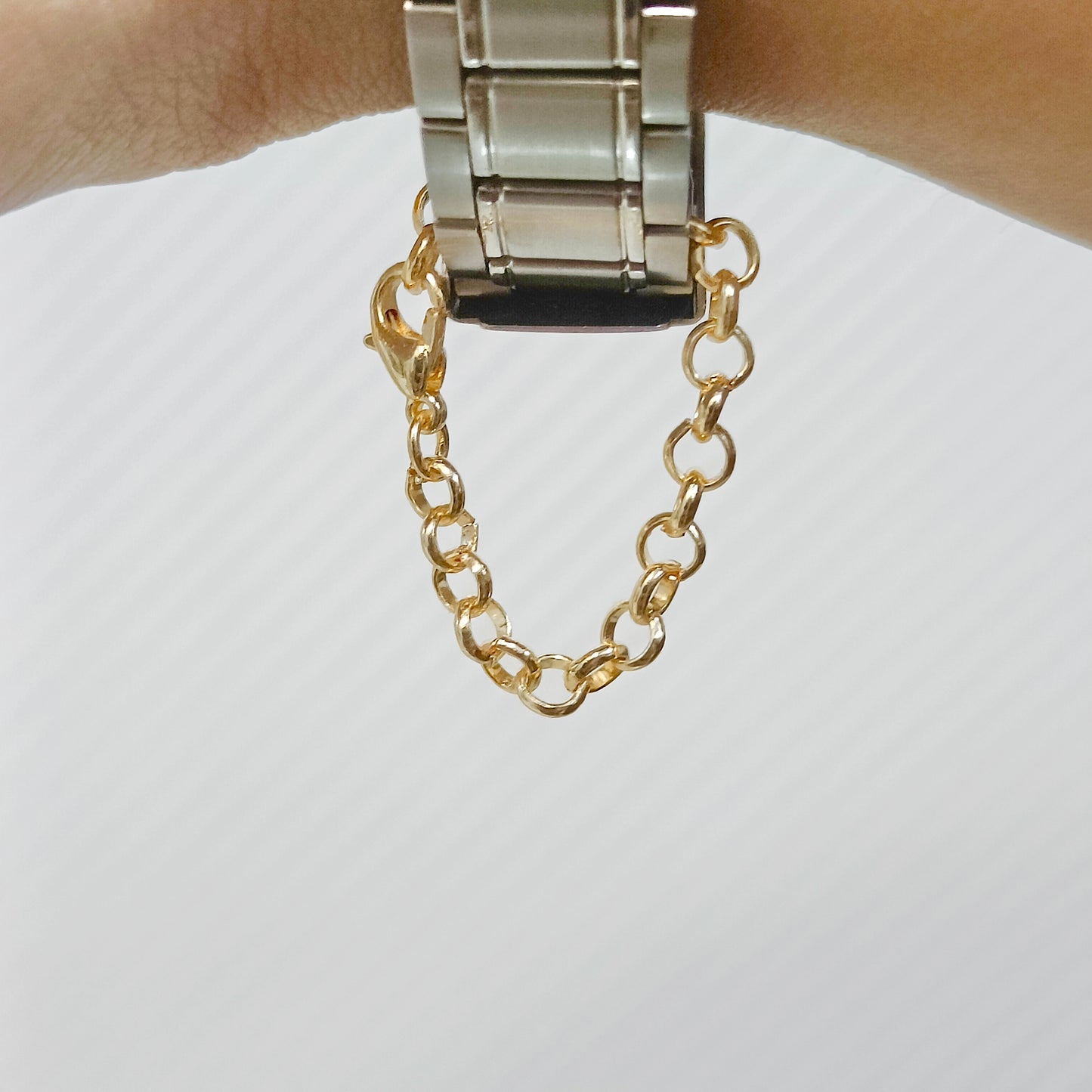 Narrow Round Link Chain Plain Watch Charm