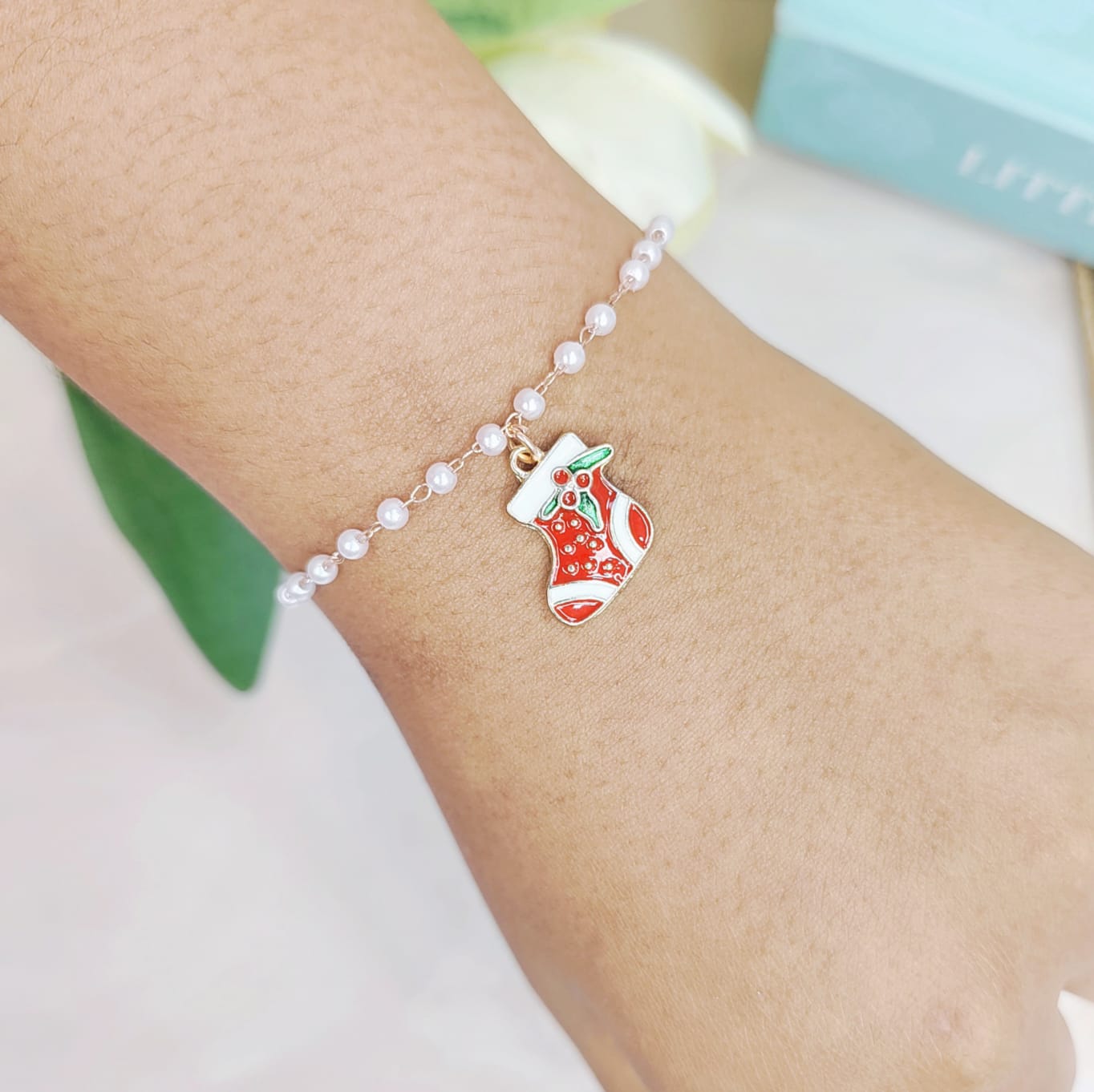 Mini Xmas Sock Rose Golden Christmas Pearl Chain Bracelet