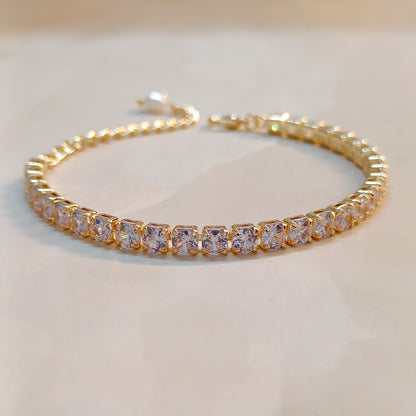 Golden Round American Diamond Tennis Bracelet for Women