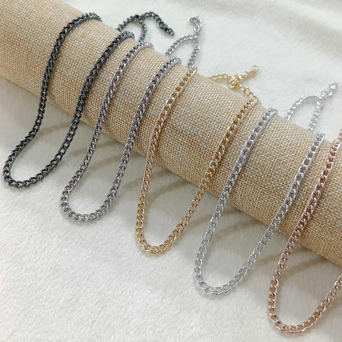 Smoothick Curb Chain Necklace