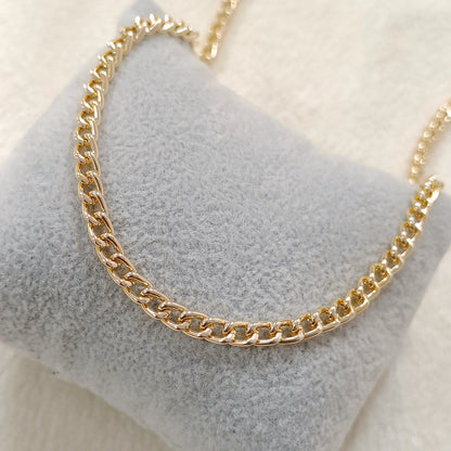 Smoothick Curb Chain Necklace