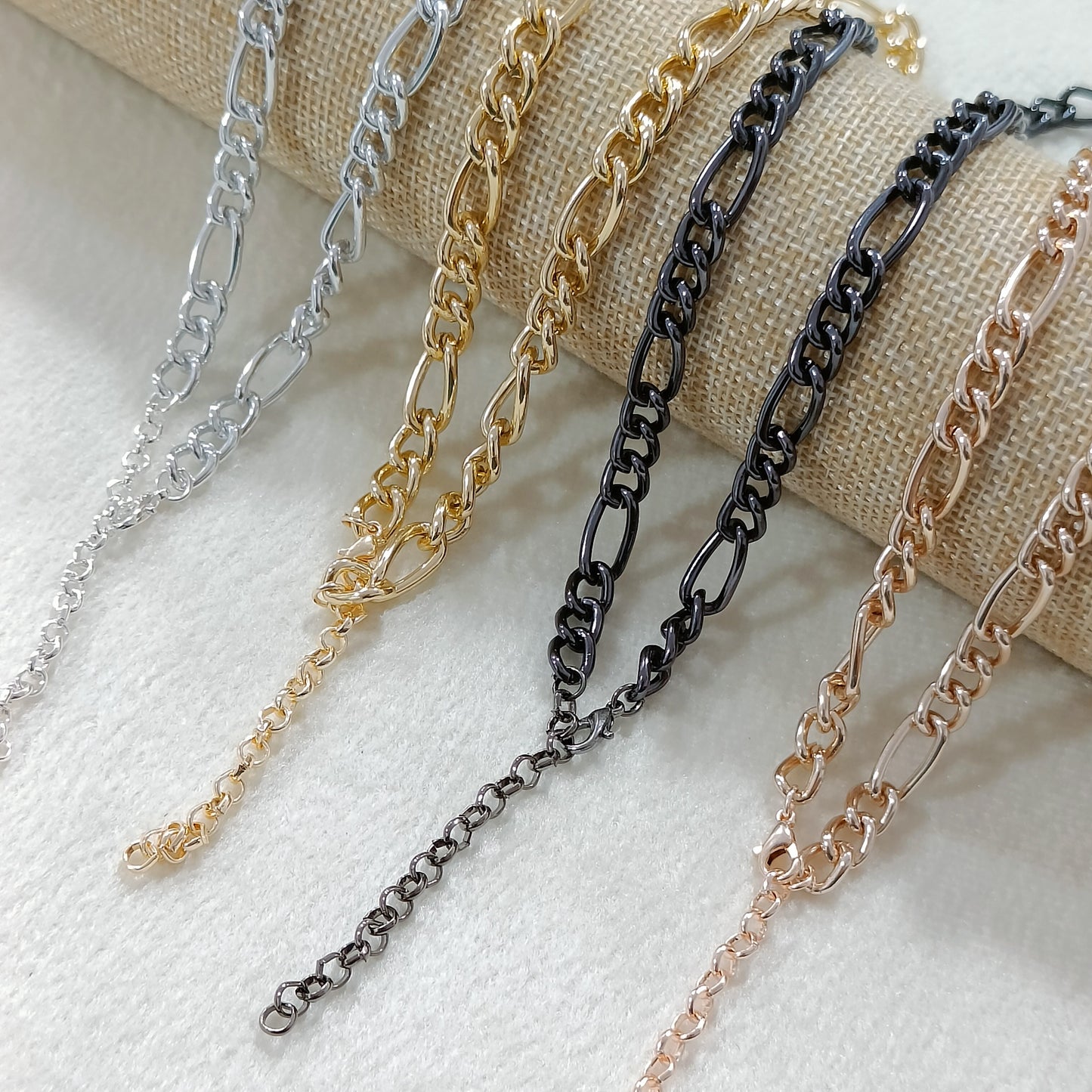 Figaro Sigma Necklace