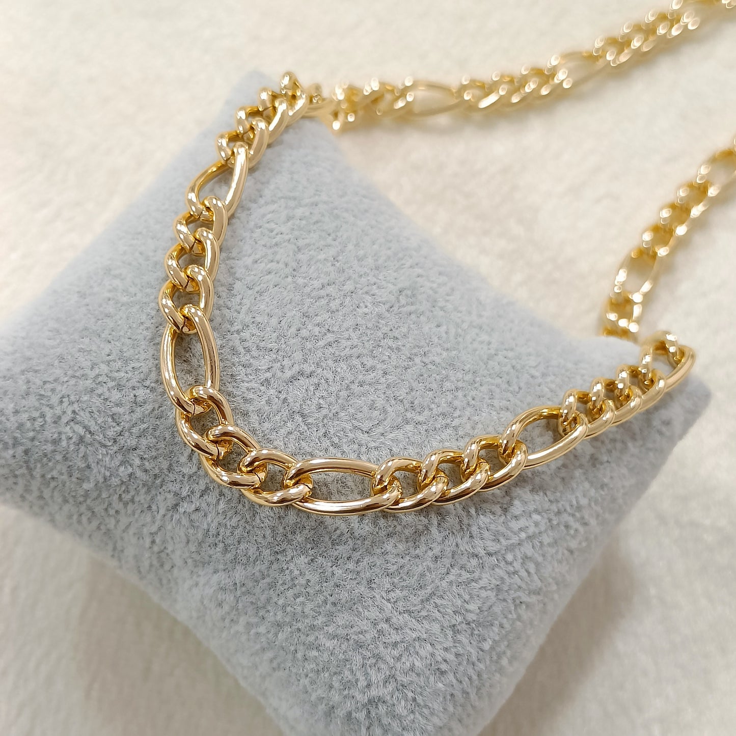 Figaro Sigma Necklace