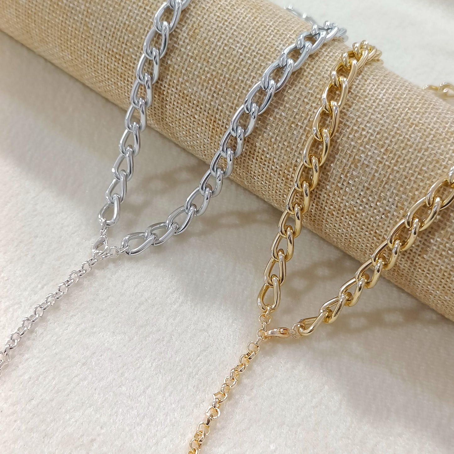Medium Cut-Link Chain Necklace