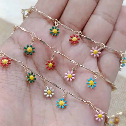 Dangling Enamel Daisy Charm Chain