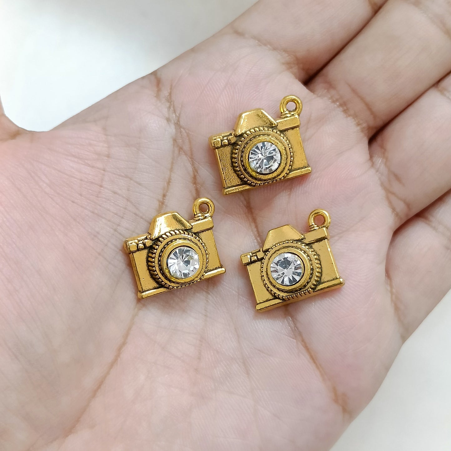 Chunky Antique Camera Metal Charms