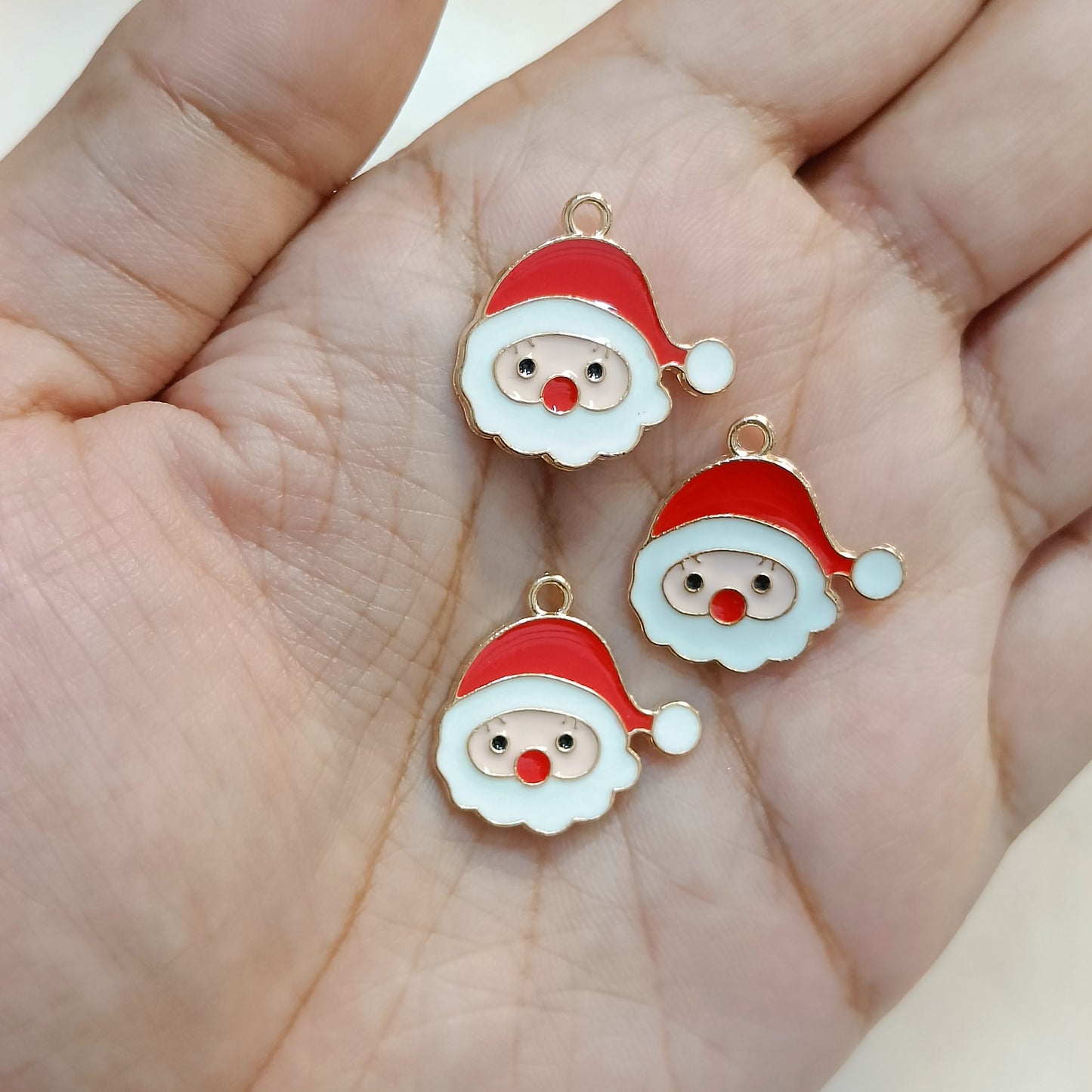 Cute White Santa Face Metal Charms