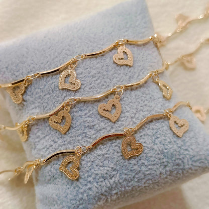 Textured Heart Dangling Charm Chain