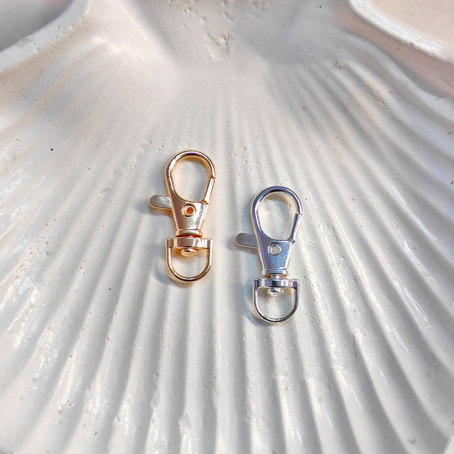 Dog Lobster Hooks (30mm)