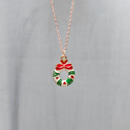 Wreath Rose Golden Christmas Pendant Set (Necklace & Earrings)