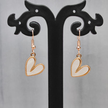 Pearl-Finish White Heart Rose Golden Christmas Pendant Set (Necklace & Earrings)