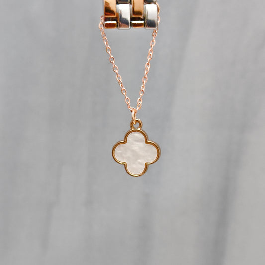 Pearl-Finish Clover Shell Rose Golden Christmas Watch Charm