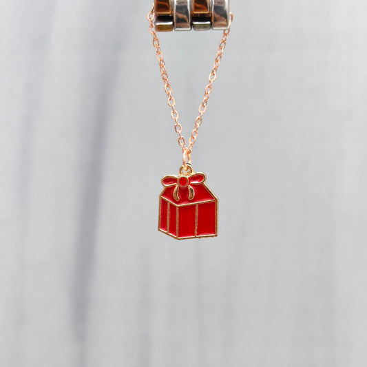 Red Mini Giftbox Rose Golden Christmas Watch Charm