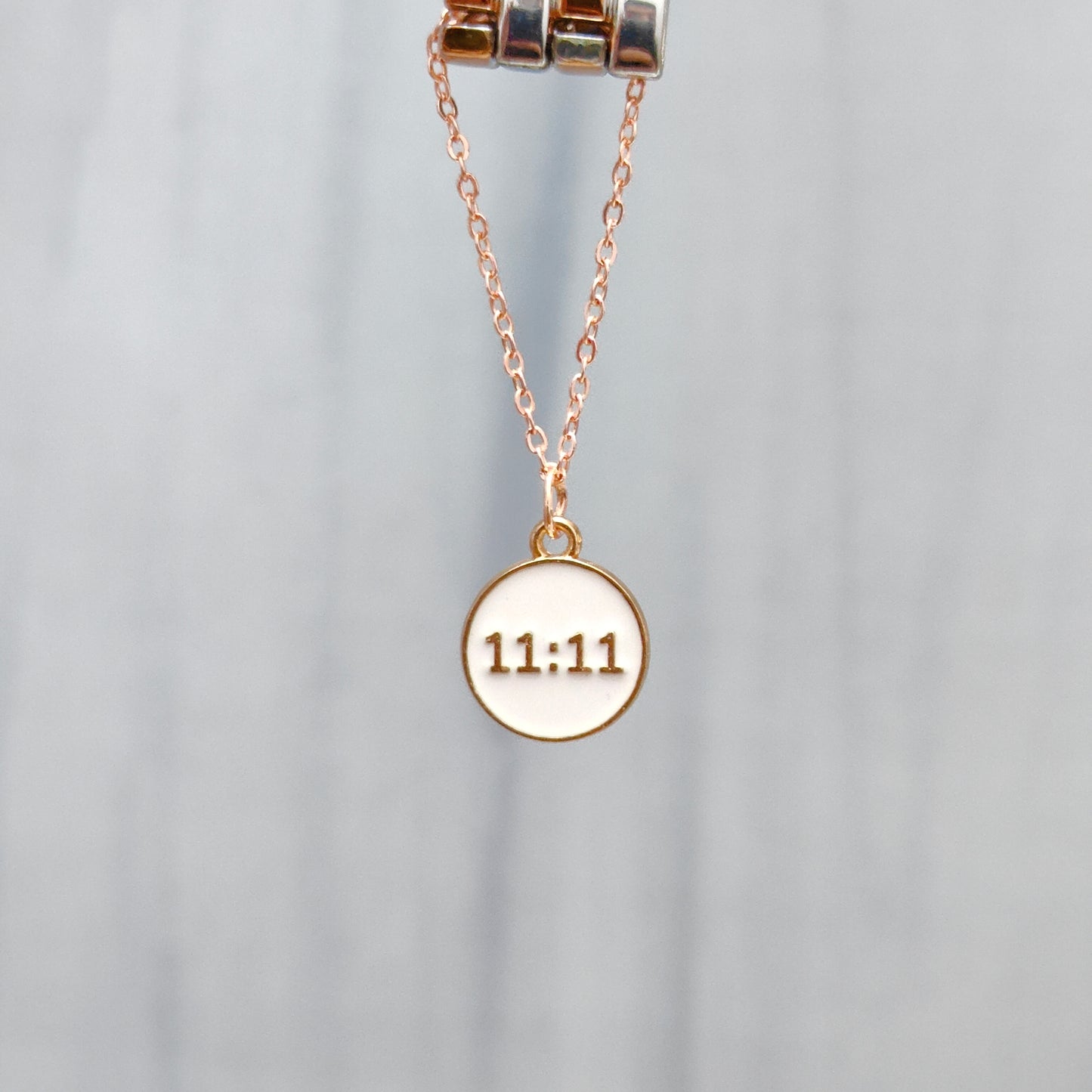 Manifest White 11:11 Coin Rose Golden Christmas Watch Charm