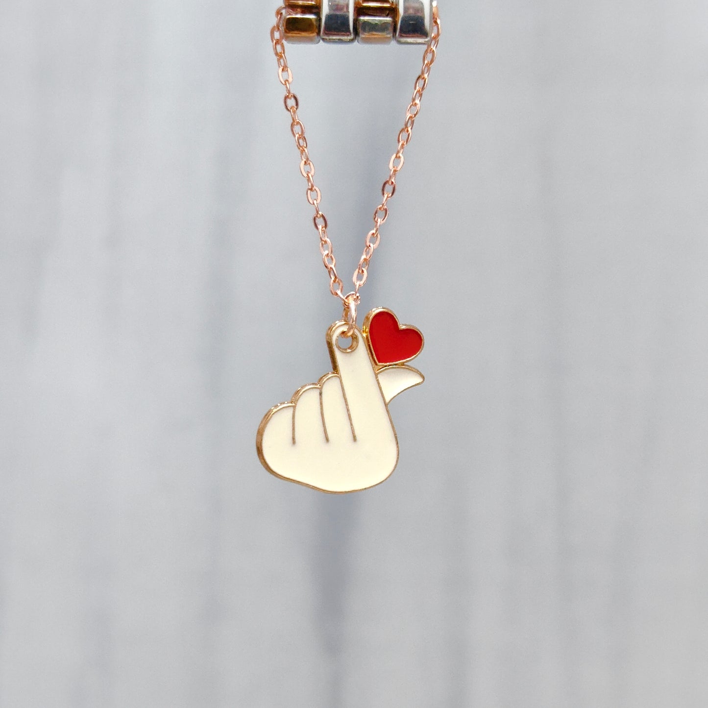 Finger-Heart Saranghae Rose Golden Christmas Watch Charm