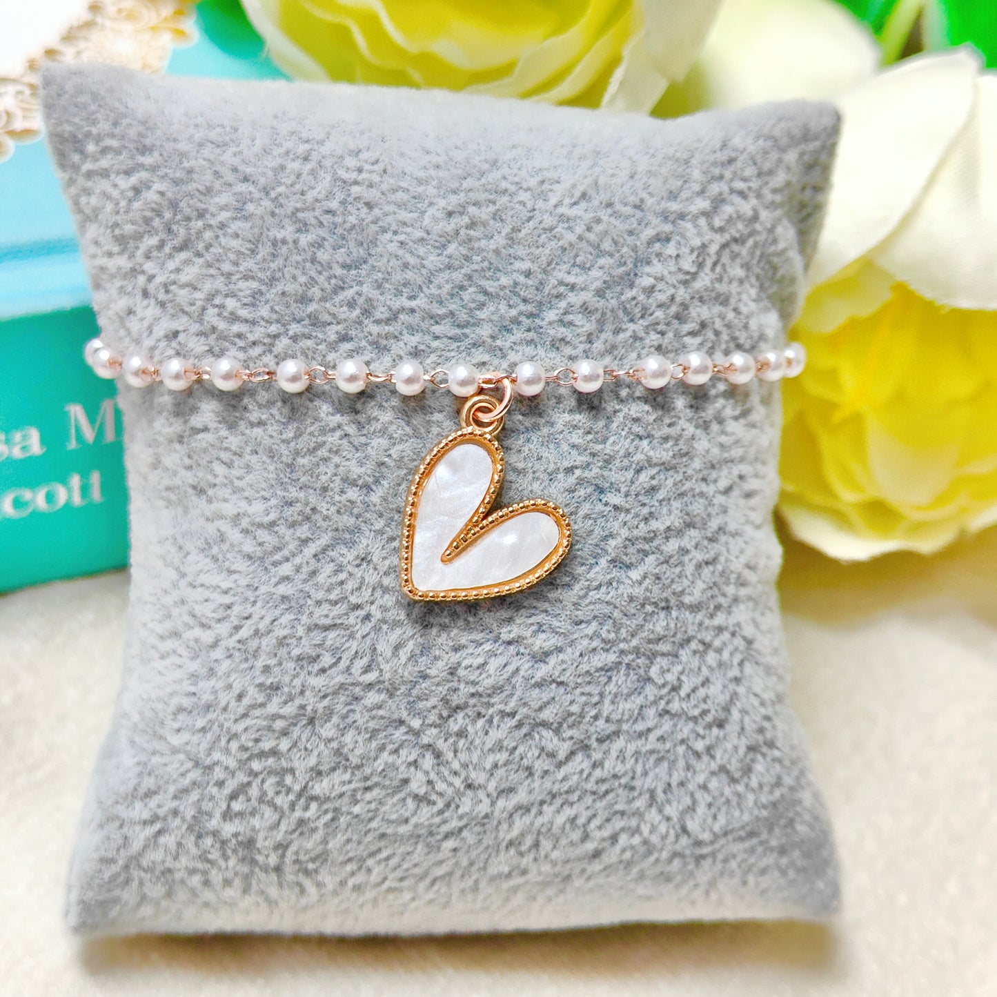 Pearl-Finish White Heart Rose Golden Christmas Pearl Chain Bracelet