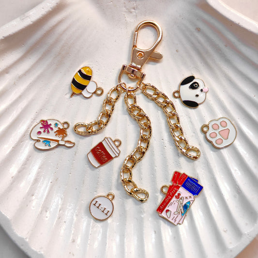 Layered Textured Curb Chain Dog-Lock Bag Charms
