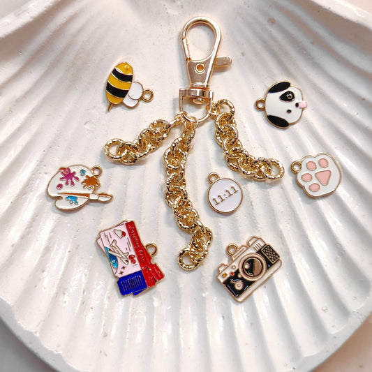 Layered Textured Round Link Chain Dog-Lock Bag Charms