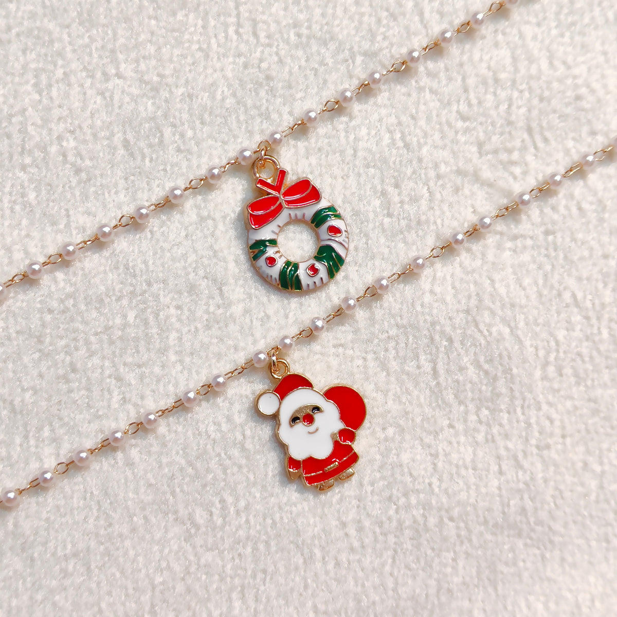 Cute Mini Santa & Wreath Christmas Pearl Chain Bracelets