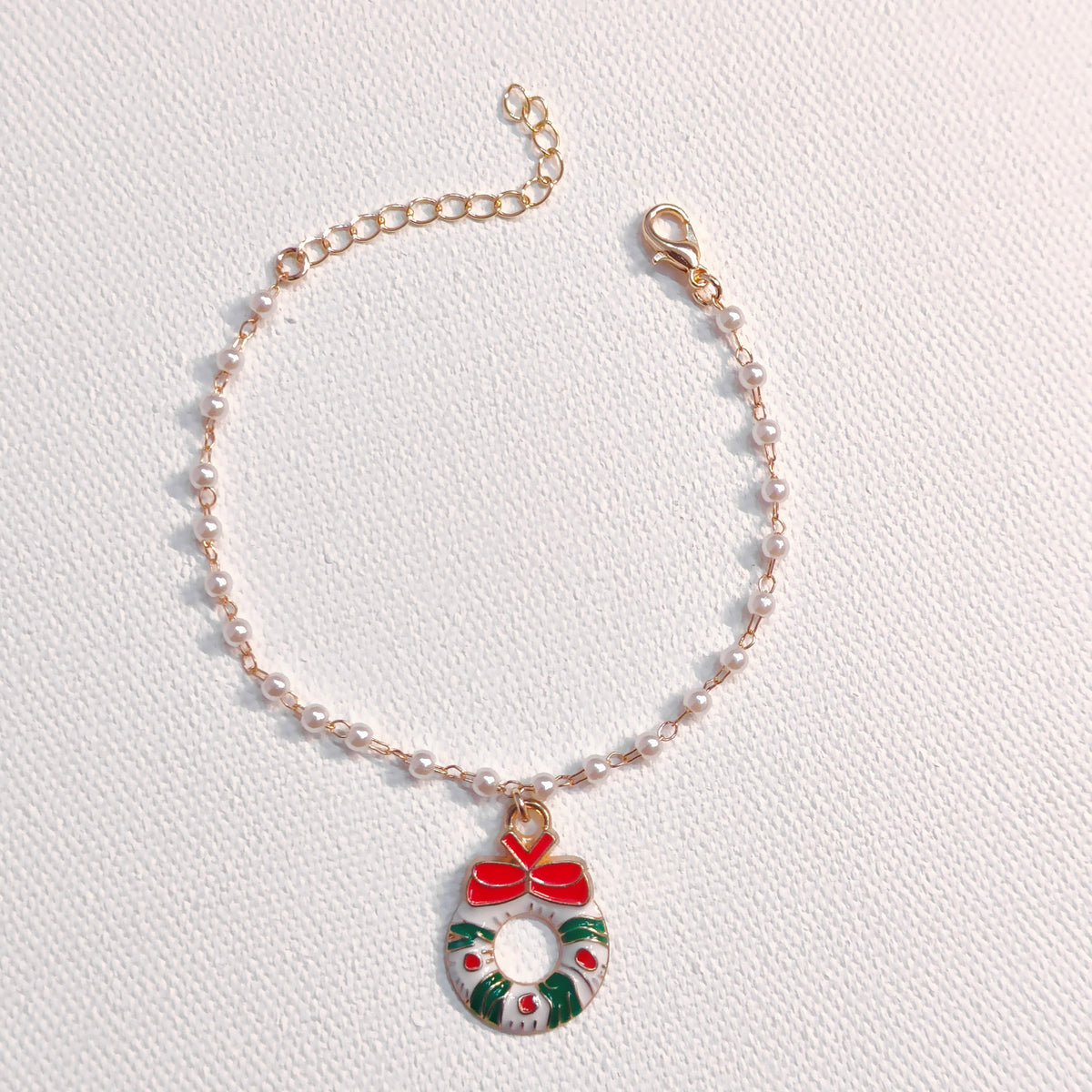 Cute Mini Santa & Wreath Christmas Pearl Chain Bracelets