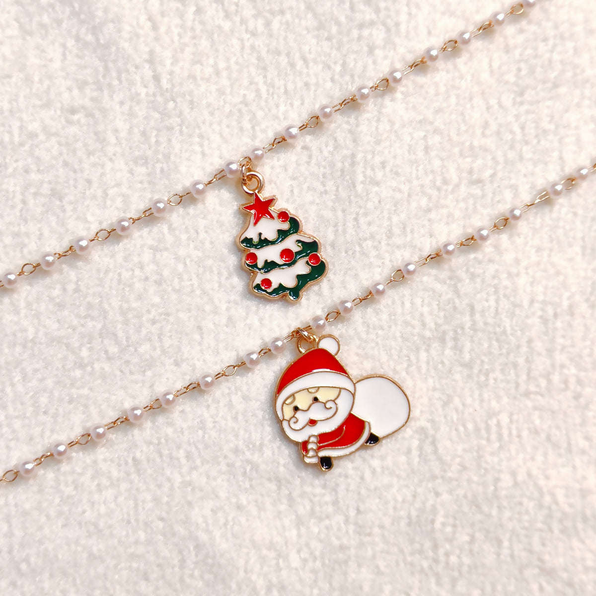 Xmas Tree & Sneaky Santa Christmas Pearl Chain Bracelets