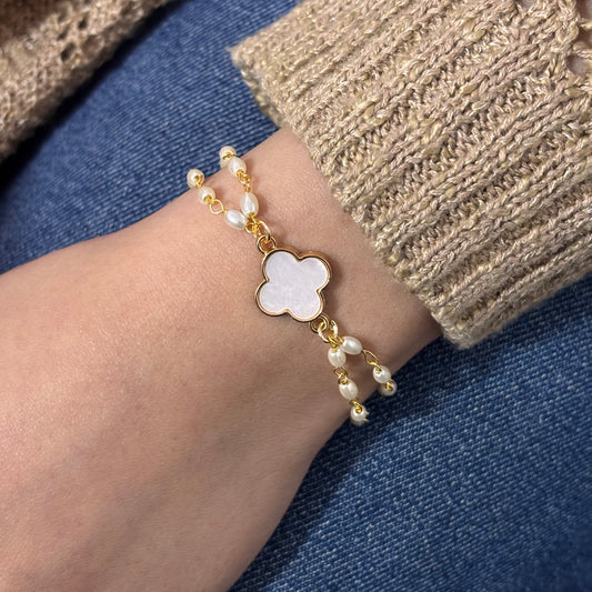 Oval Pearlchain Clover Bracelet for Women
