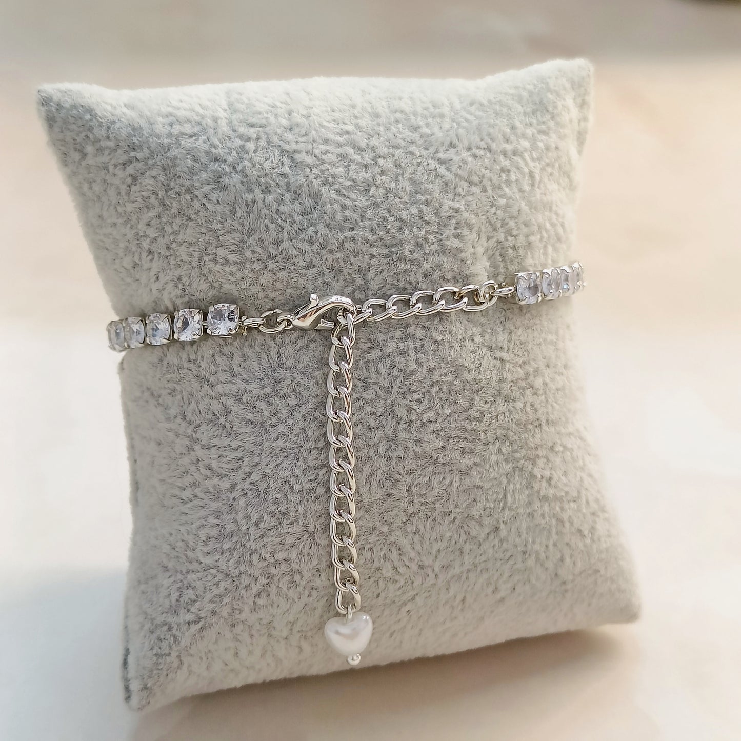 Silver Round American Diamond Tennis Bracelet for Women