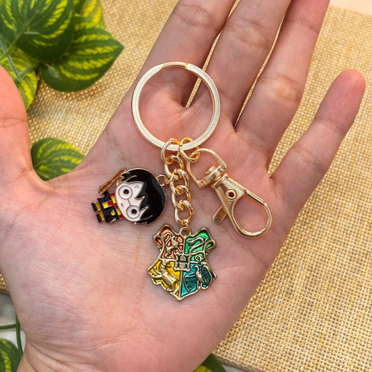 Harry Potter & Hogwarts Shield Bag Charm Keychain