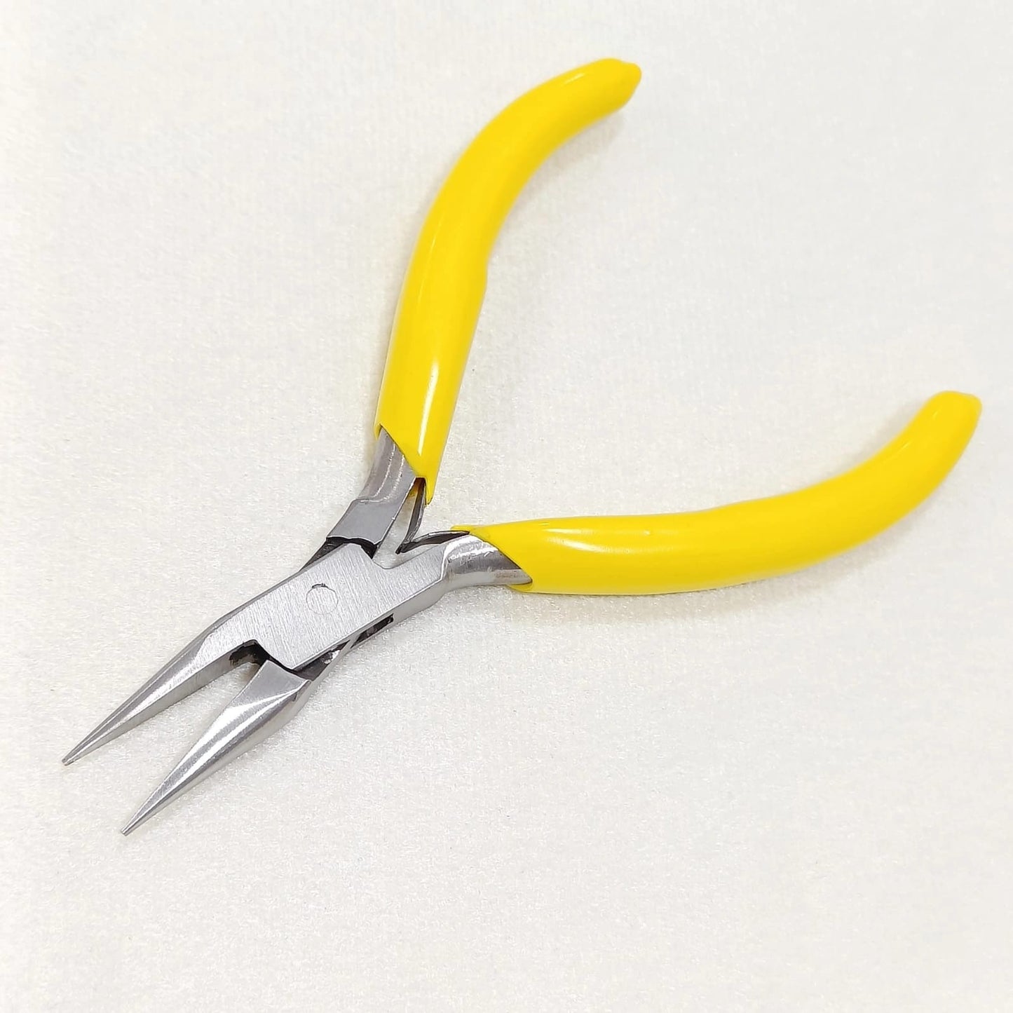 Imported Quality Flat-Nose Plier