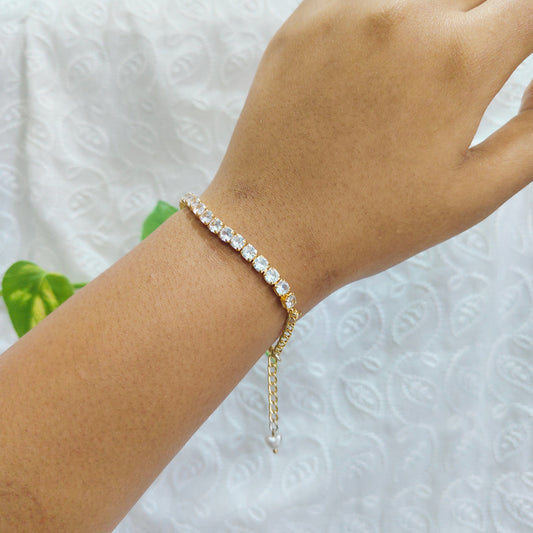 Golden Round American Diamond Tennis Bracelet for Women