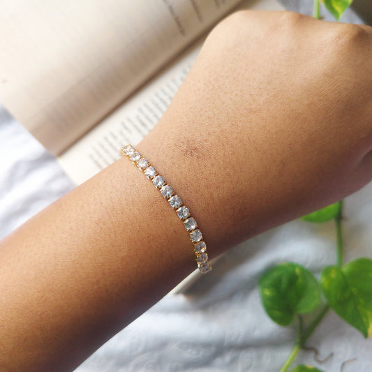 Golden Round American Diamond Tennis Bracelet for Women